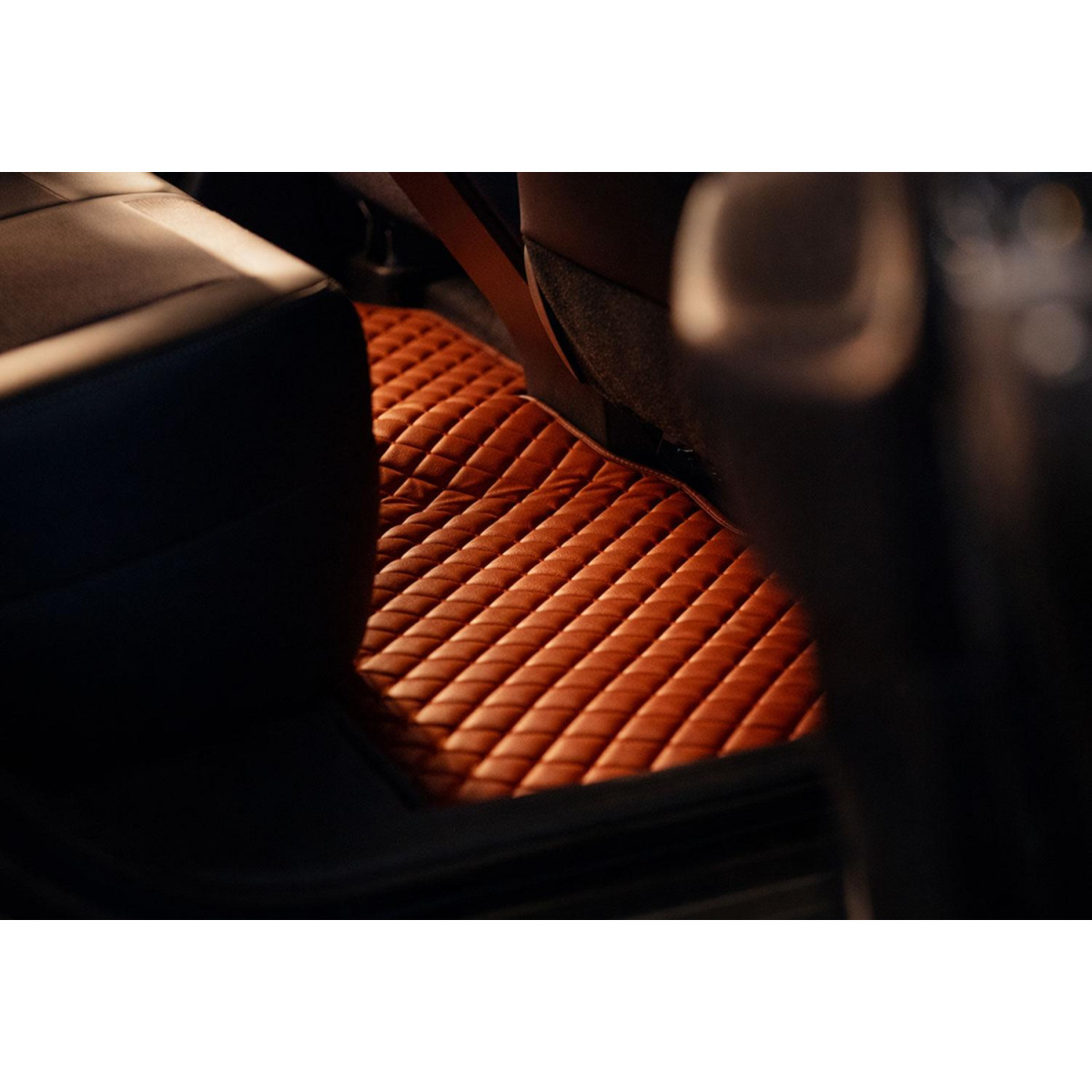 Ekonahast matid QuiltyMats ACURA RSX 2001-2006a. (Pruun / pruunid õmblused)