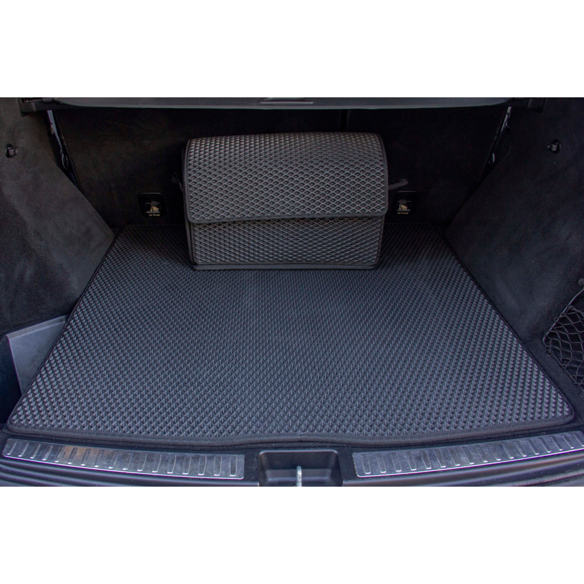 EVA pagasiruumi vaip Ford B-Max 2012-2018a. EVA pagasiruumi vaip Ford B-Max 2012-2018a.