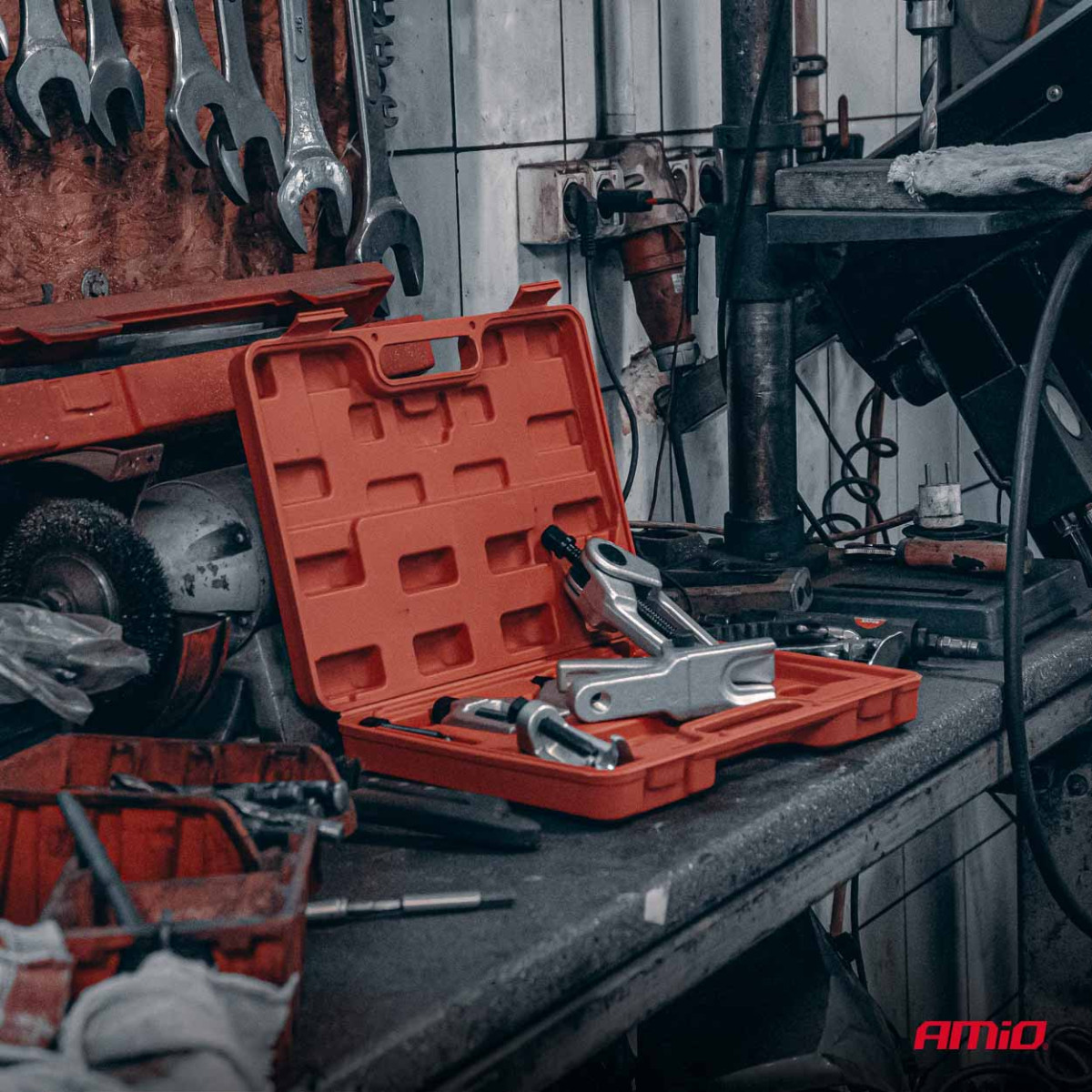 Kuulliigendi ja roolivarda otste eemaldustööriistade komplekt, 5 osa. AMIO-04767