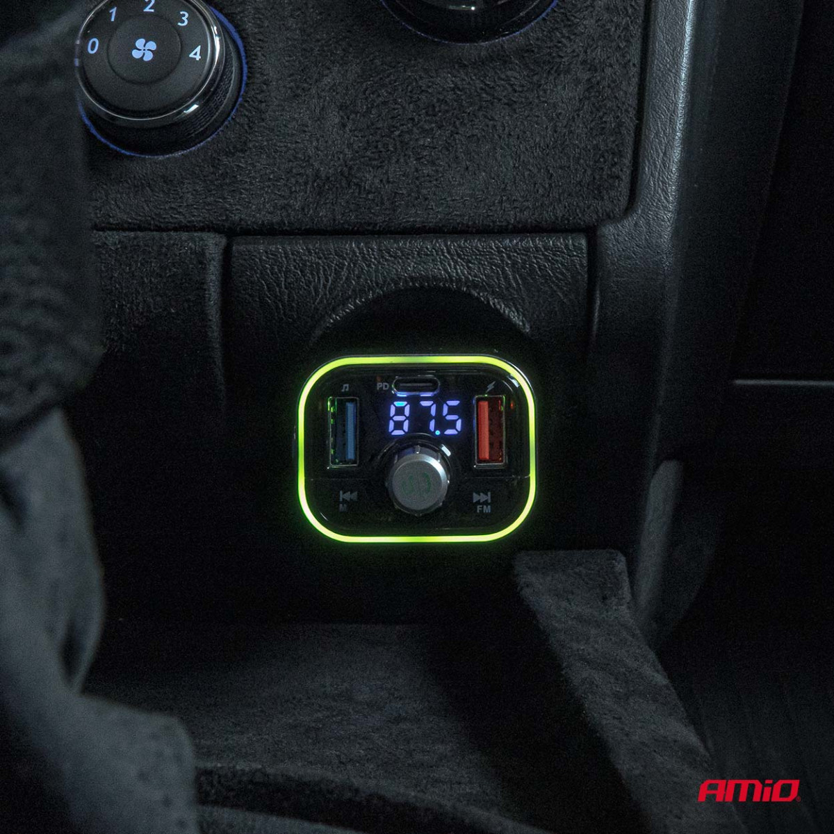 Auto FM-saatja, FM 2×USB-A 1×USB-C microSD 12V 24V AMIO-04652