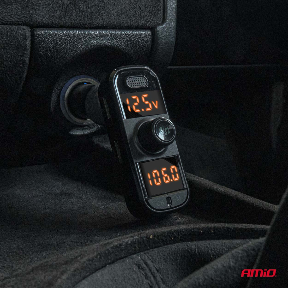 Auto FM-saatja, 2×USB-A 1×USB-C microSD 12V 24V AMIO-04653