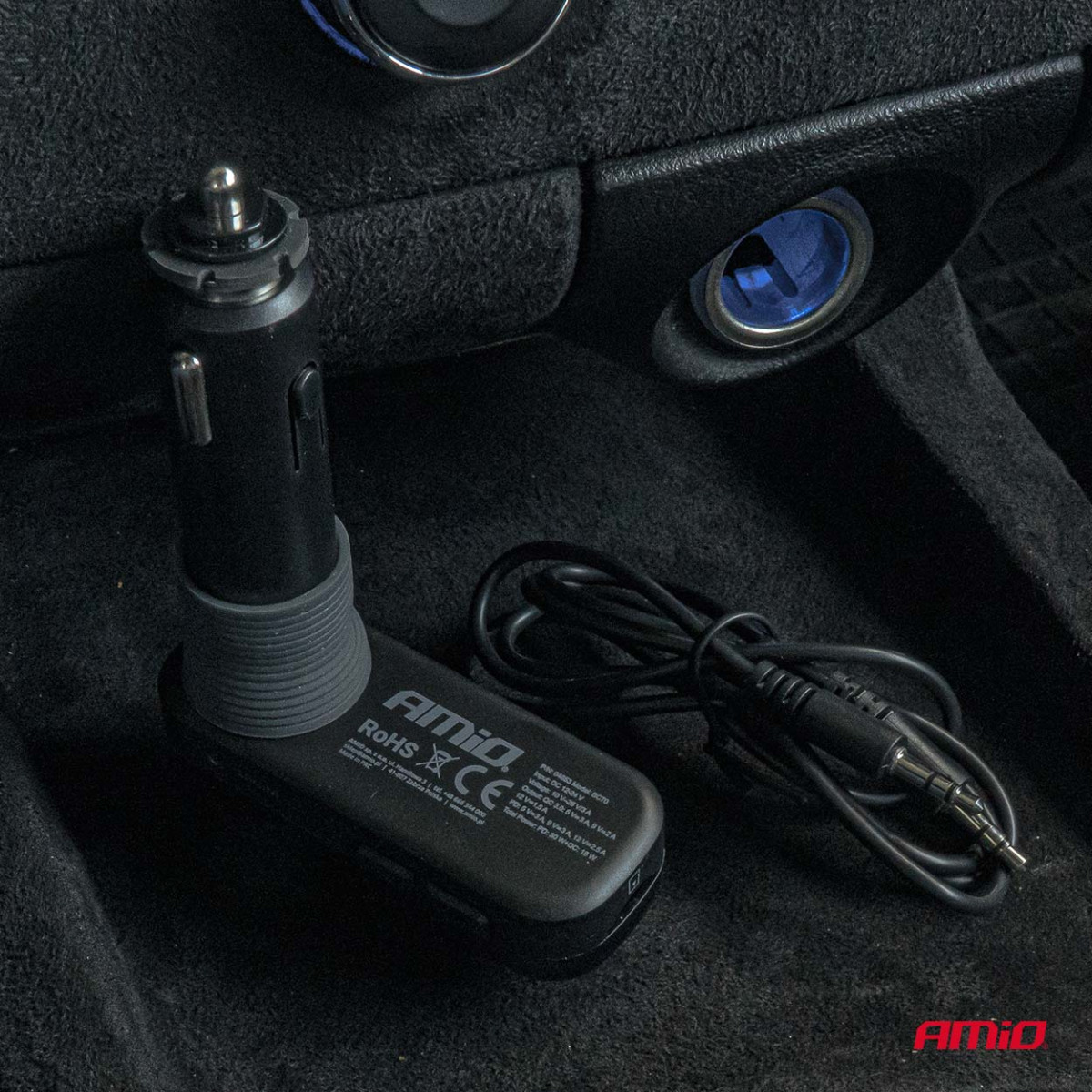 Auto FM-saatja, 2×USB-A 1×USB-C microSD 12V 24V AMIO-04653
