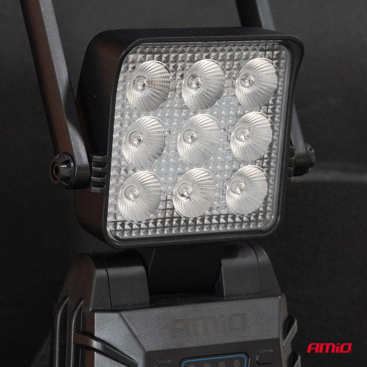 Kaasaskantav LED töö- ja hoiatuslamp 15W (patareiga) AMIO-04865
