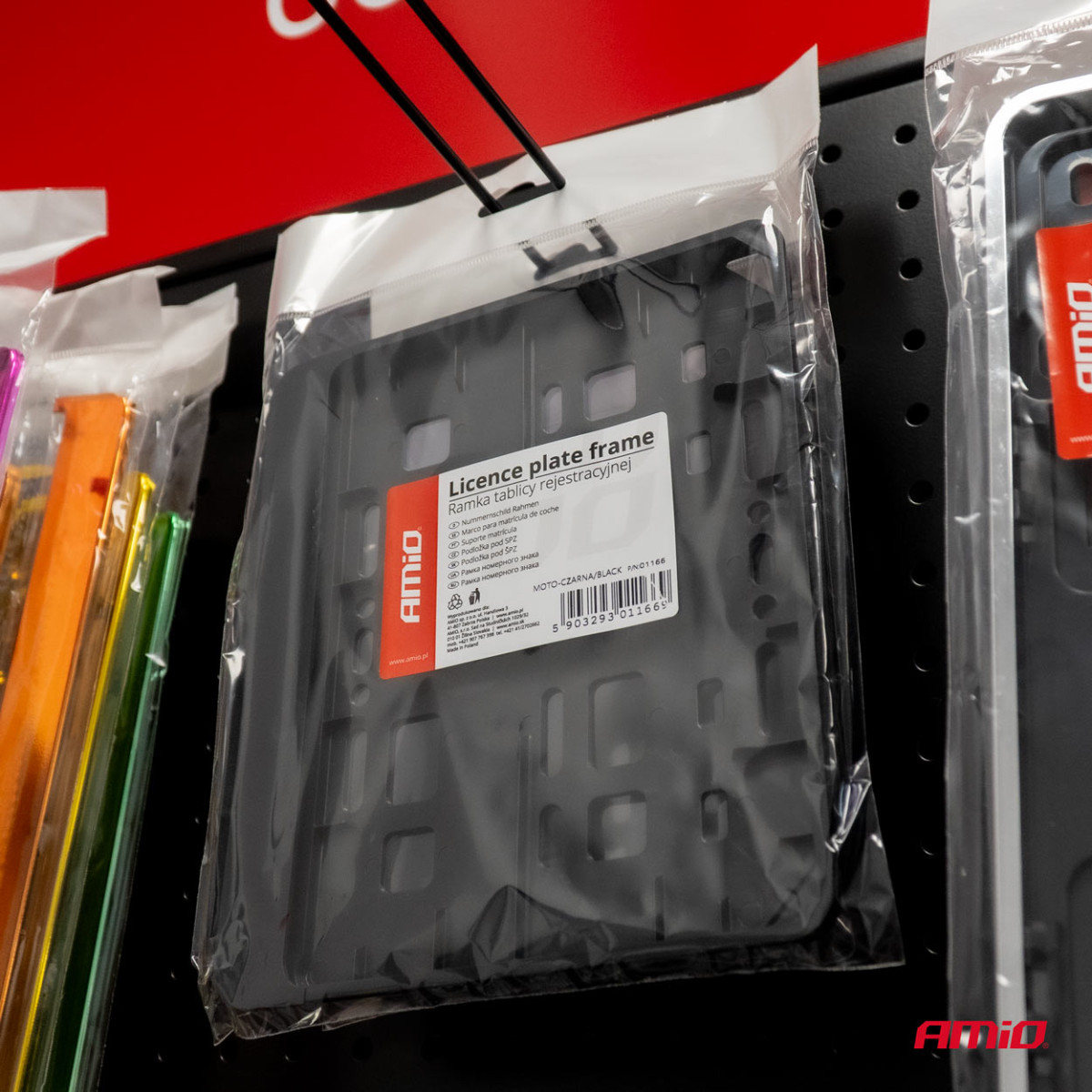 Mootorratta numbrimärgi hoidik – must, AMIO-01166
