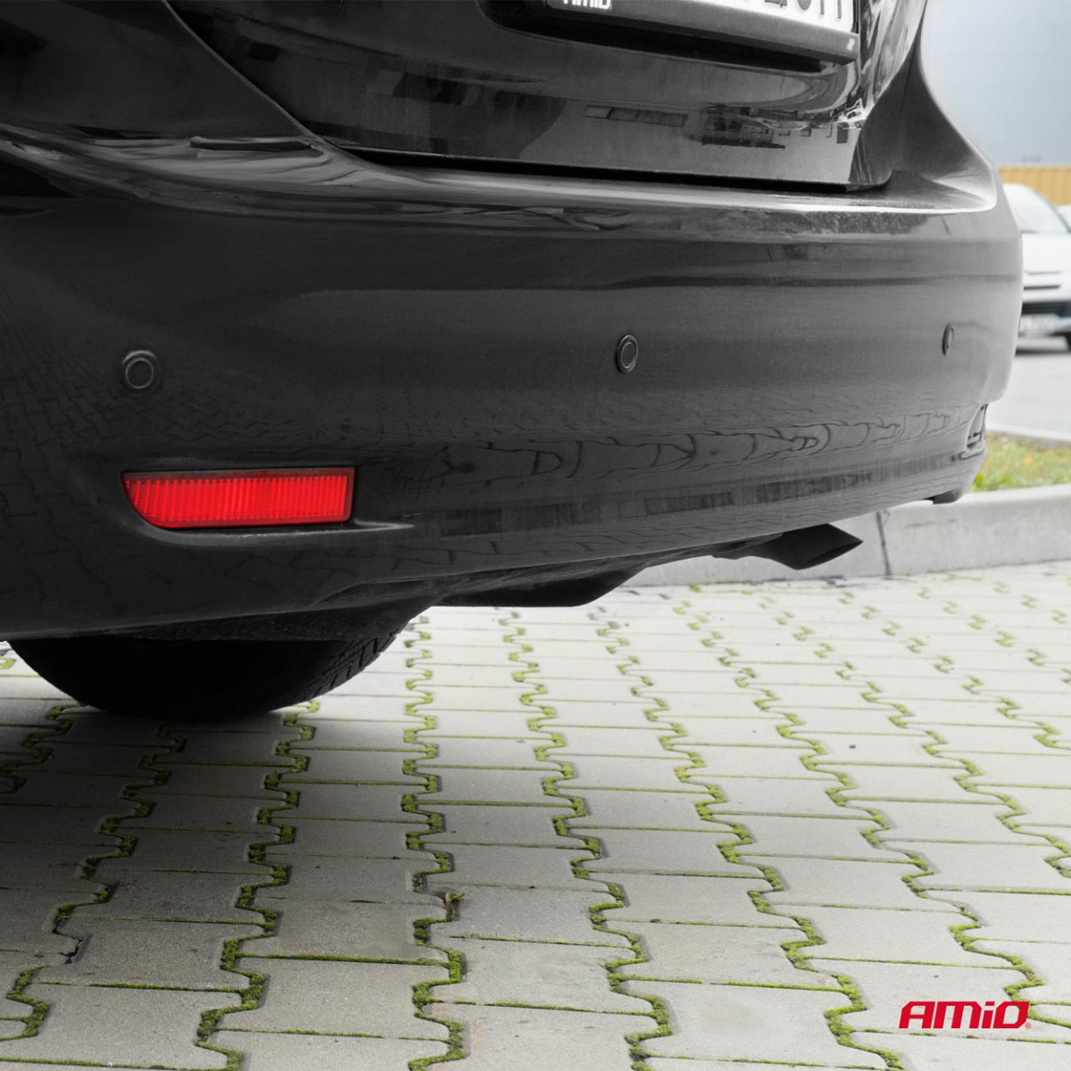 Parkimisabi süsteem MAX LED, 4 musta andurit GOLD 18mm AMIO-02290