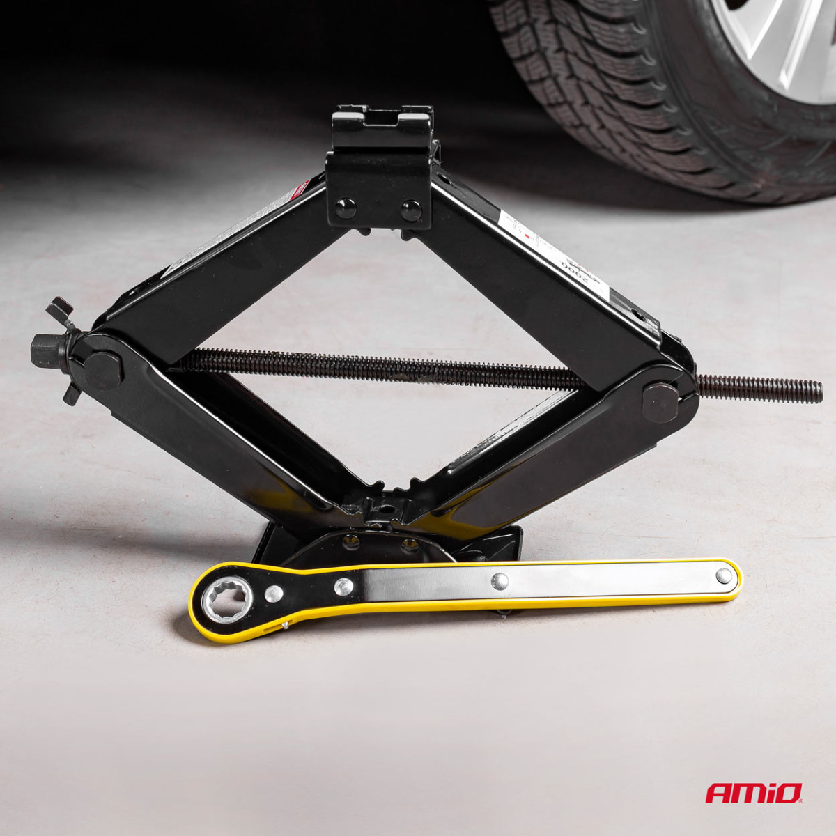 Trapetsikujuline tõste 2000 kg käepideme ja kinnastega, AMIO-02479