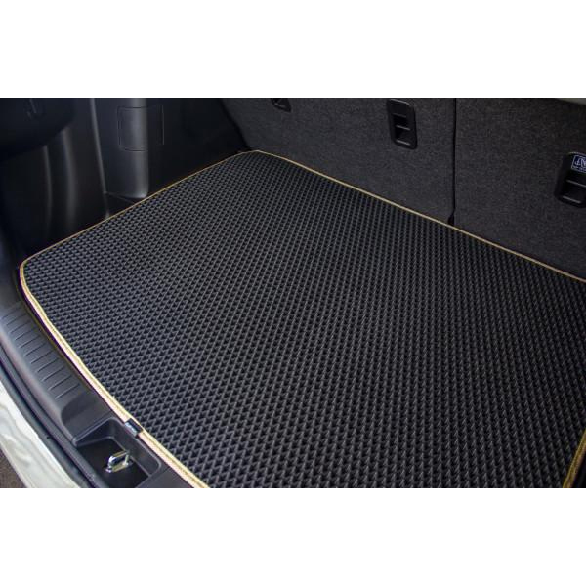 EVA pagasiruumi vaip Suzuki Vitara Hybrid alates 2020a.